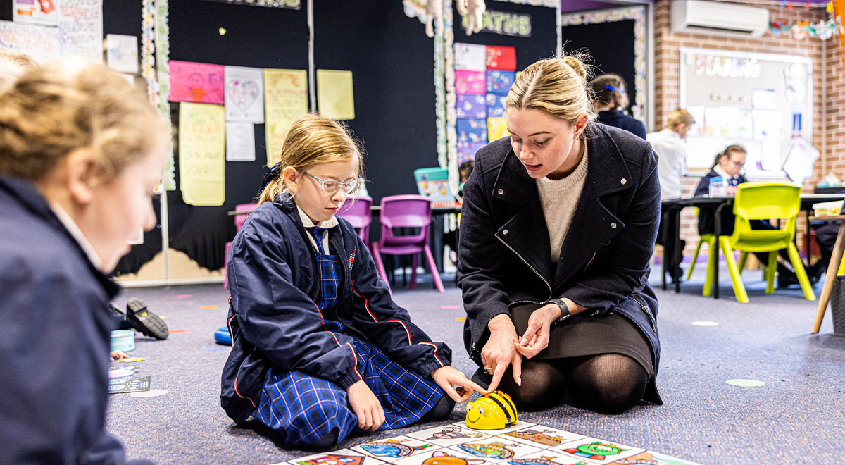 Antonietta (Teacher)