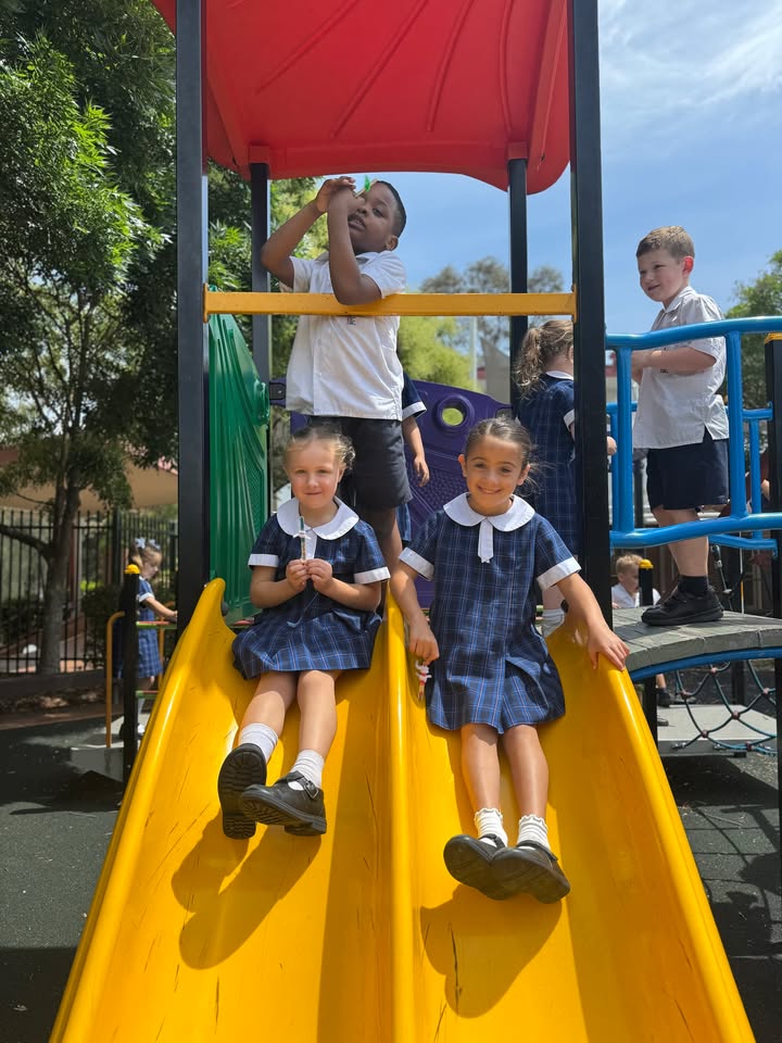 776566154259923_1361771705739362-1