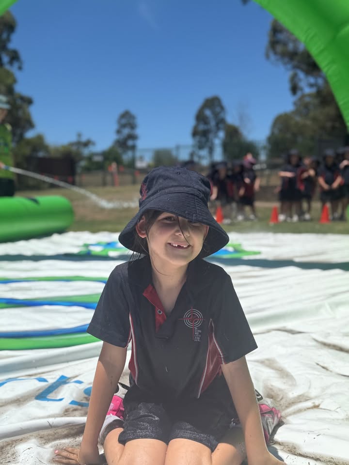 776566154259923_1391897946060071-1